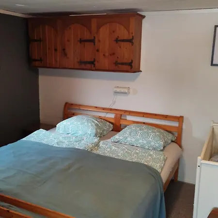Yalet Ferienhaus Gezellig Met 1 Slaapkamer Vlakbij Willingen Appartement